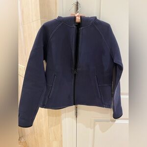 Lululemon women jacket size 6